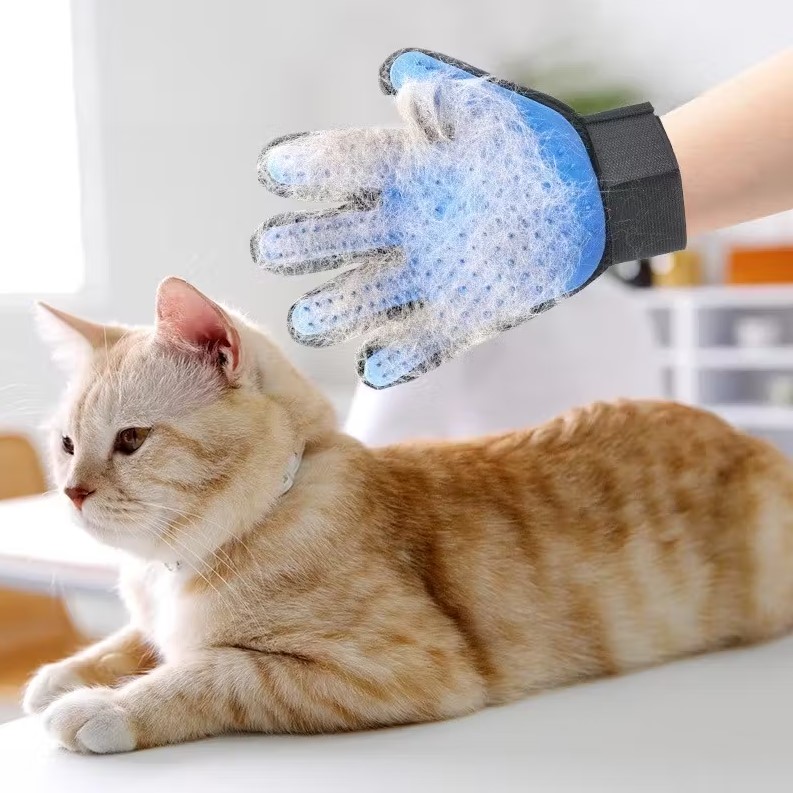 Pet Grooming Glove