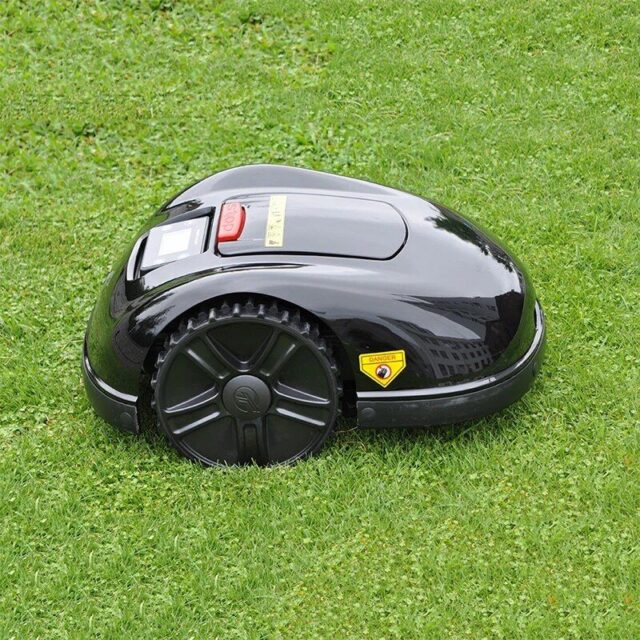 Smart Automatic Lawn Mower Robot
